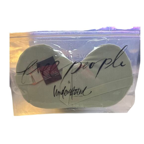 Free People Understated Leather Starry Eyed Eye Sleep Mask NEW - Picture 2 of 3